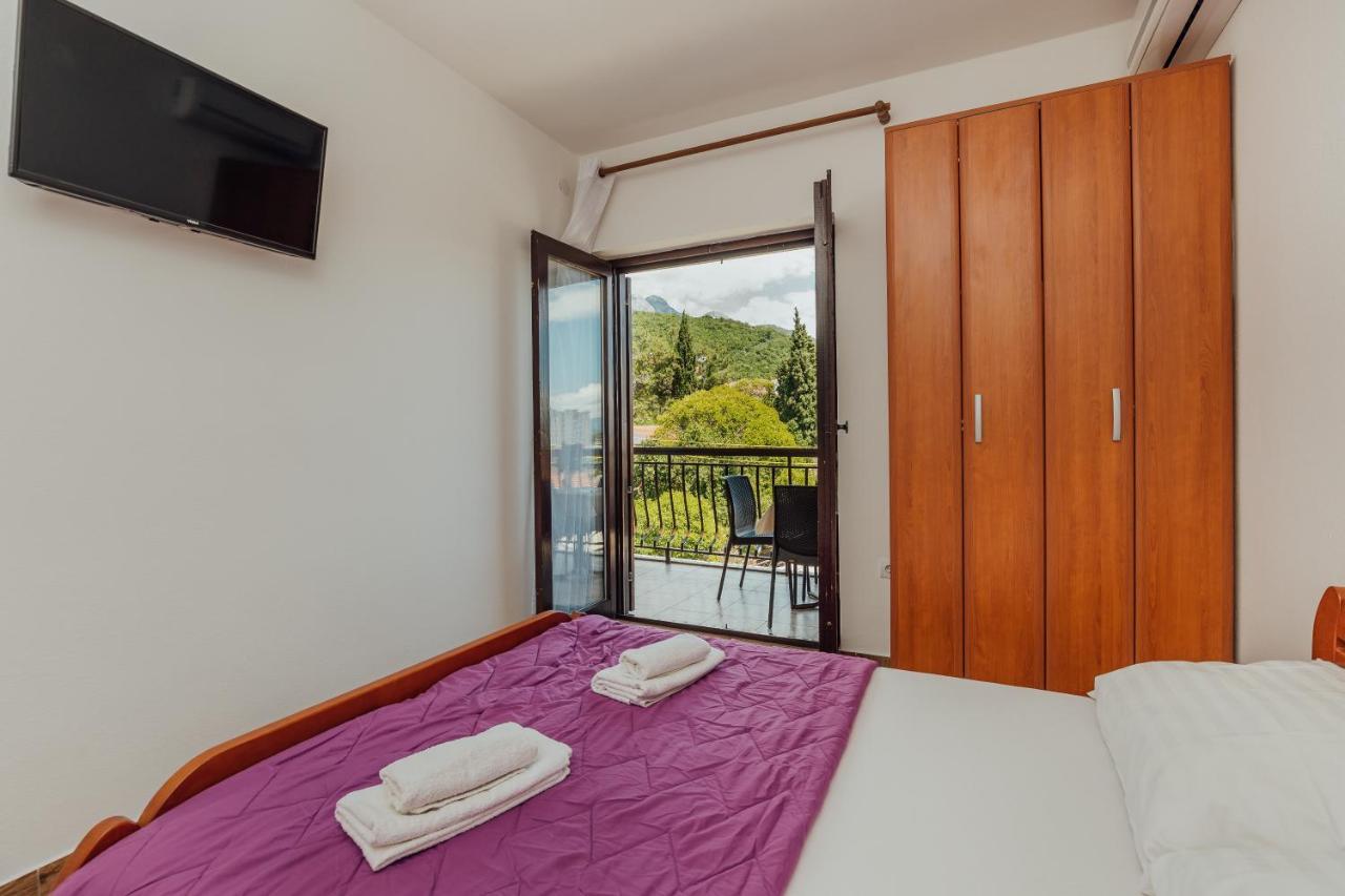 Apartments Bonaca Игало Экстерьер фото