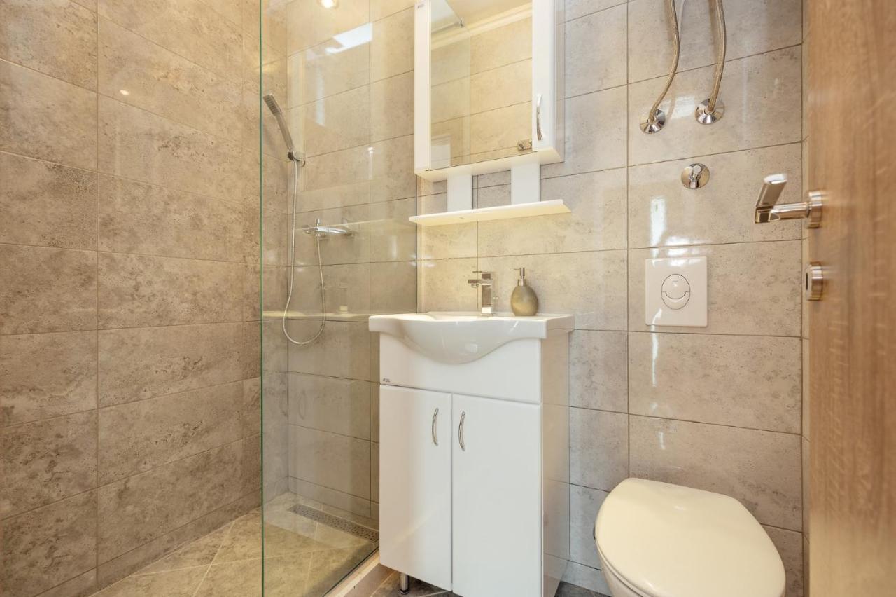 Apartments Bonaca Игало Экстерьер фото
