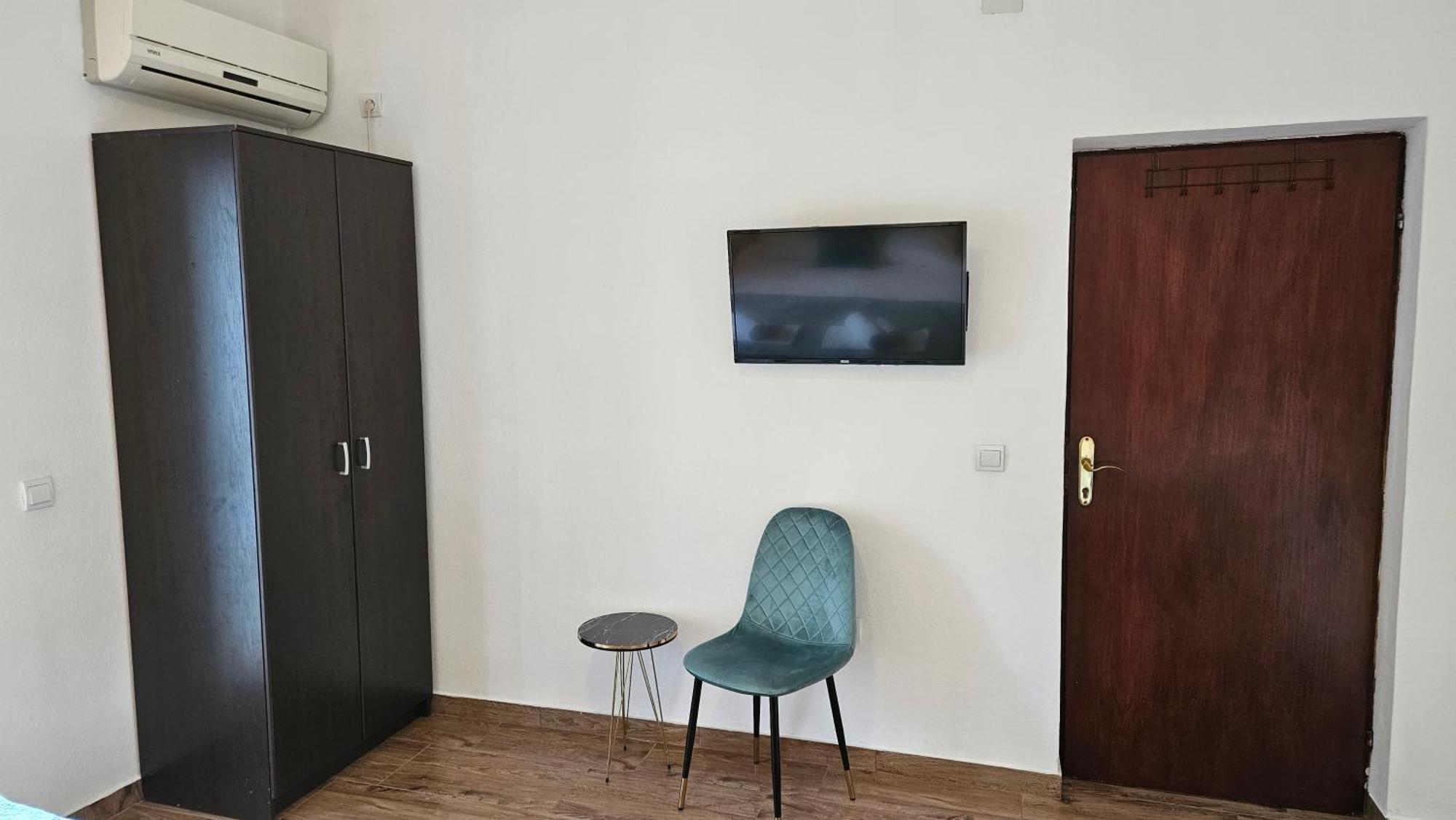 Apartments Bonaca Игало Экстерьер фото